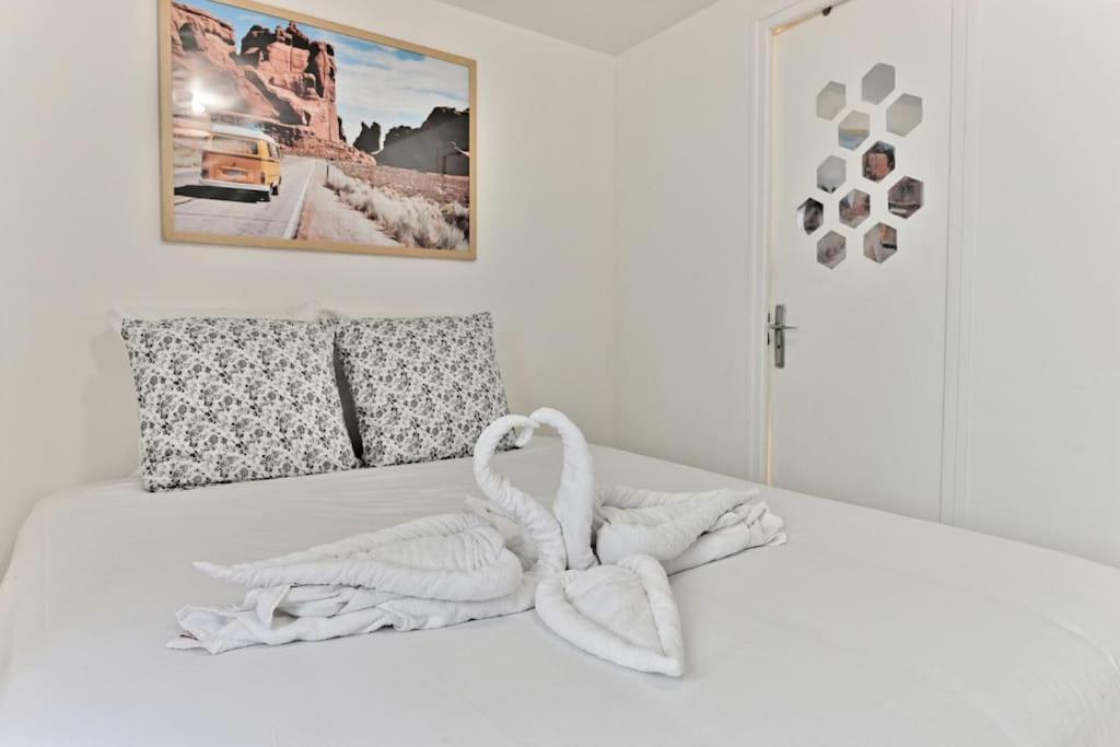 Appartement Proche Canal Saint Martin Paris Exterior photo