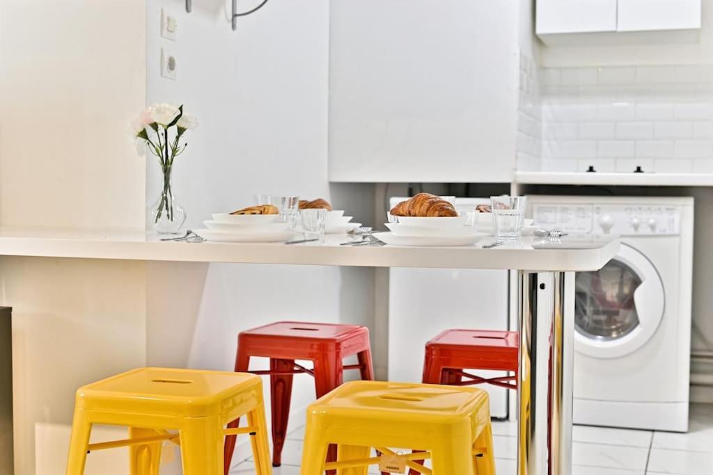 Appartement Proche Canal Saint Martin Paris Exterior photo